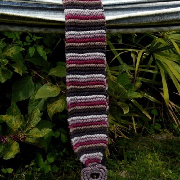 EUC SAN DIEGO HAT CO. Purple 100% Acrylic Girls Knit Scarf with Large Flower - Picture 4 of 10